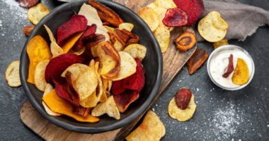 Les chips de légumes : une alternative vraiment plus saine que les chips classiques ?