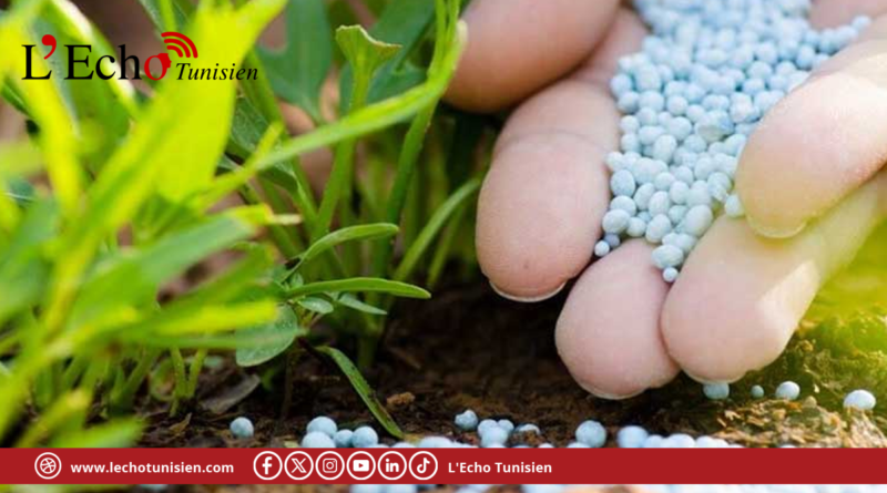 الفلاحون يطالبون بتوفير الأسمدة في الآجال المناسبة